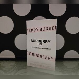 10/$25✨️Burberry Her edp Intense✨️